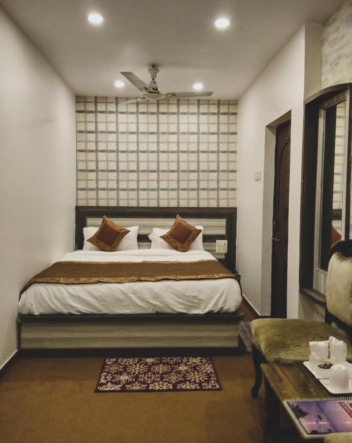 Ajay Guest House Varanasi Exterior photo