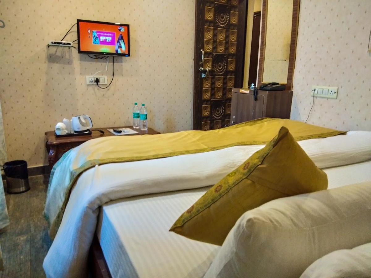 Ajay Guest House Varanasi Exterior photo