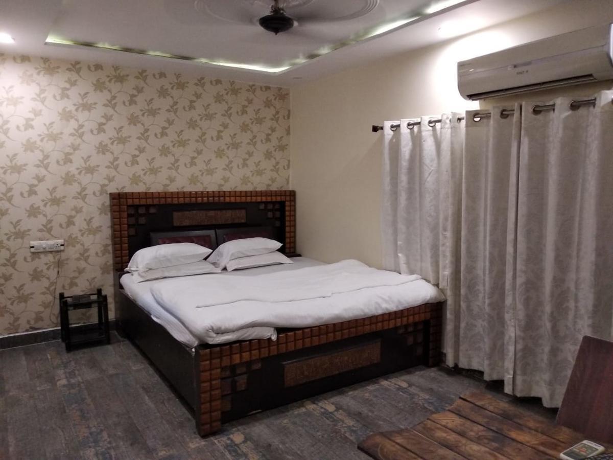 Ajay Guest House Varanasi Exterior photo