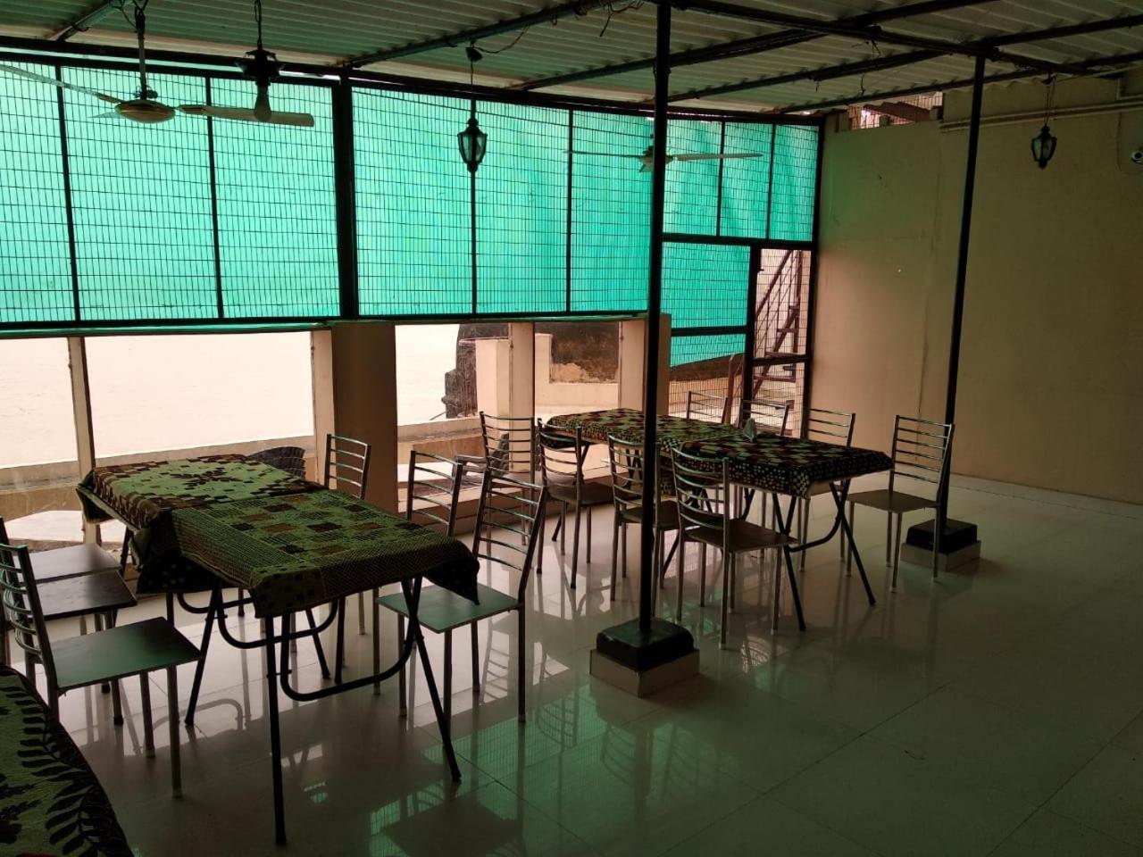 Ajay Guest House Varanasi Exterior photo